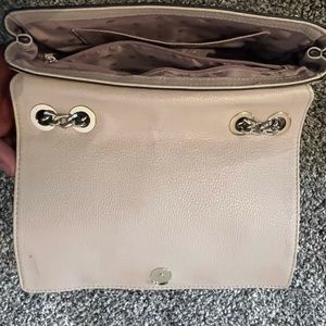 Kate Spade Nude Purse. Excellent condition and cute with any outfit!
